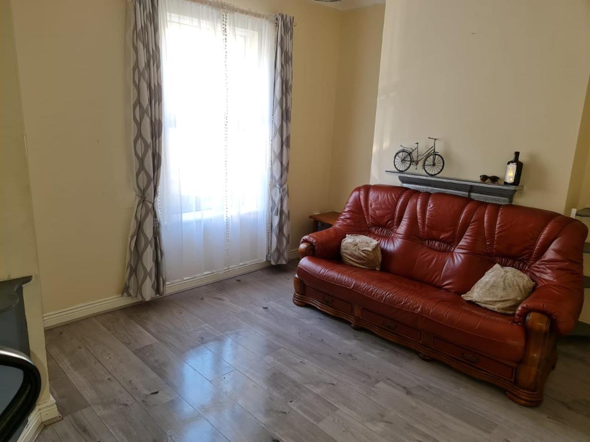 Dublin City Centre 2 Allen Terrace Phibsborough Dublin 7 المظهر الخارجي الصورة